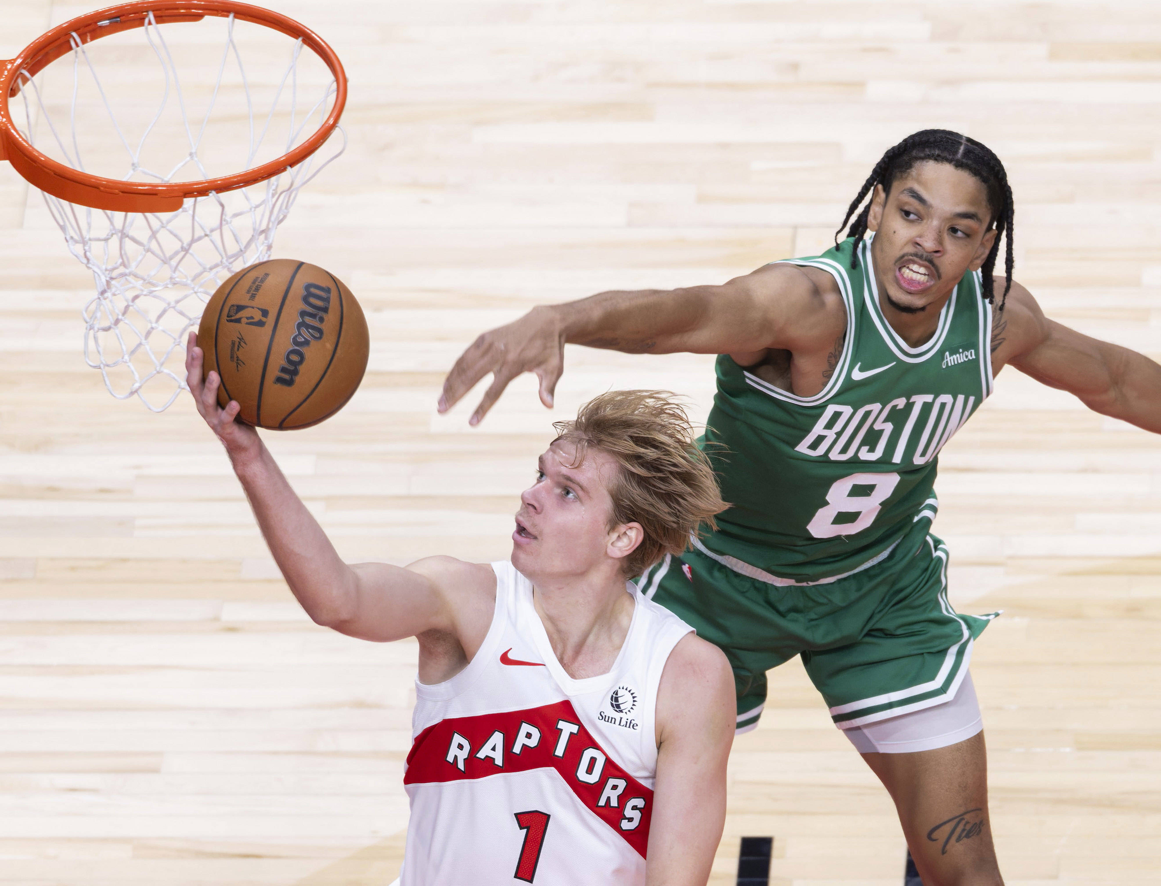 包含波士顿凯尔特人迎欧篮联关键赛，关键时刻完成体检，气氛紧张，赛季目标并未改变的词条九游最新版本下载